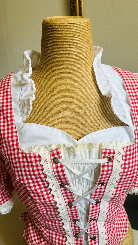 LANDHAUSS · Blusa tirolese originale del marchio Landhaus by C&A Naturally, 100% cotone (anche la fodera). — foto 3